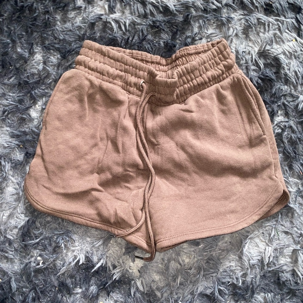 Women's Athletic Shorts in Tan